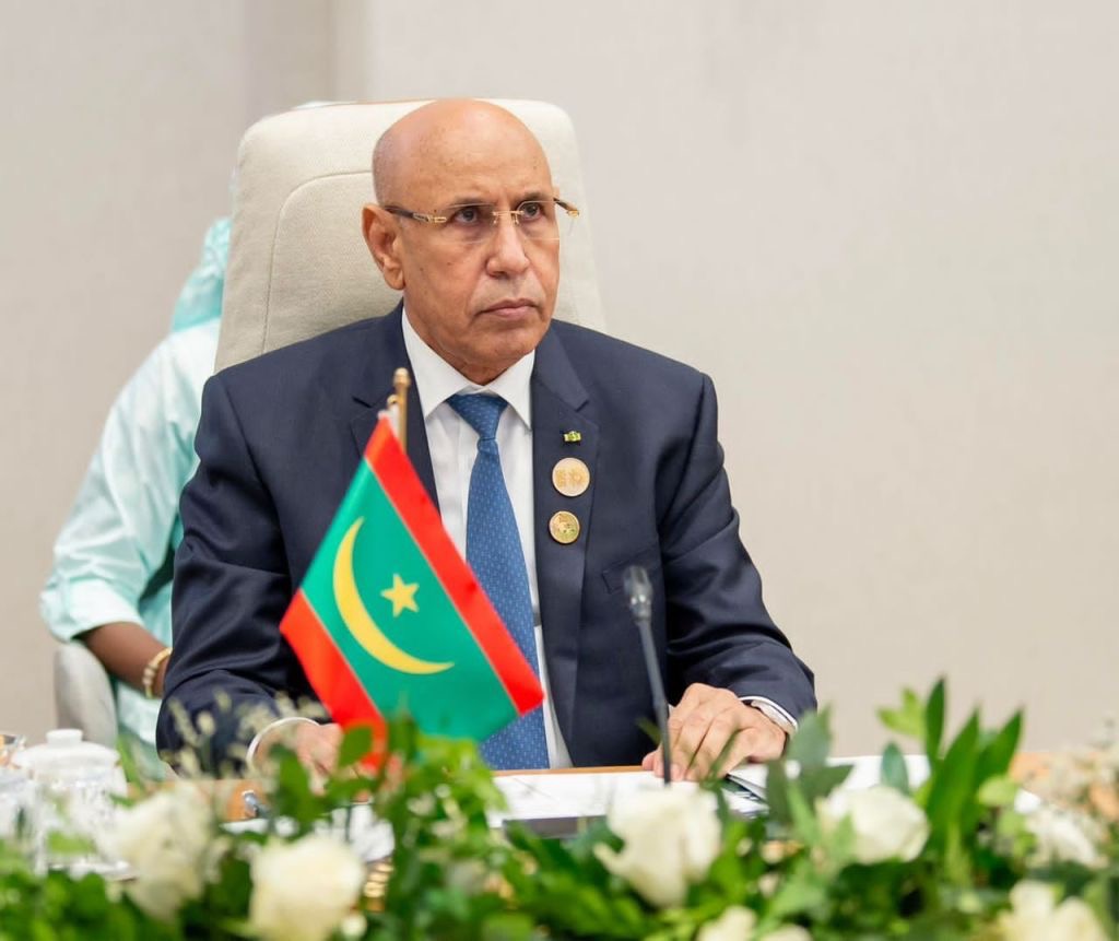 الرئيس غزواني يهنئ نظيره اليمني بمناسبة عيد بلاده الوطني